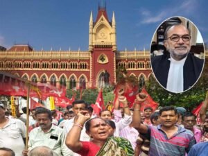 Kolkata High Court orders a halt to hawker evictions at several stations, including Jadavpur.